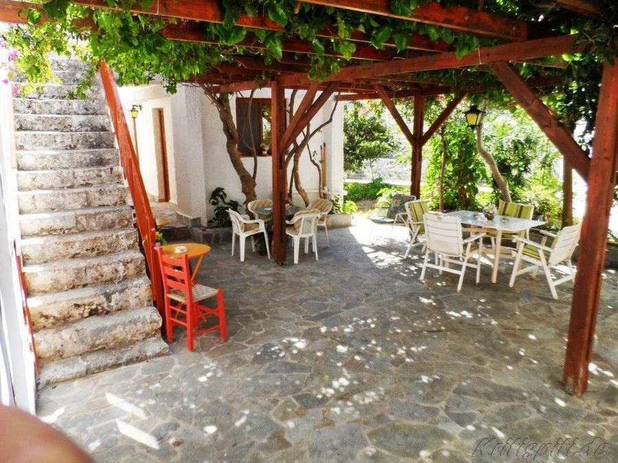 Liolio'S Manor Villa Agalianos Buitenkant foto